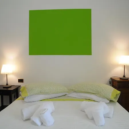 בית נופש Daniela House מאיורי